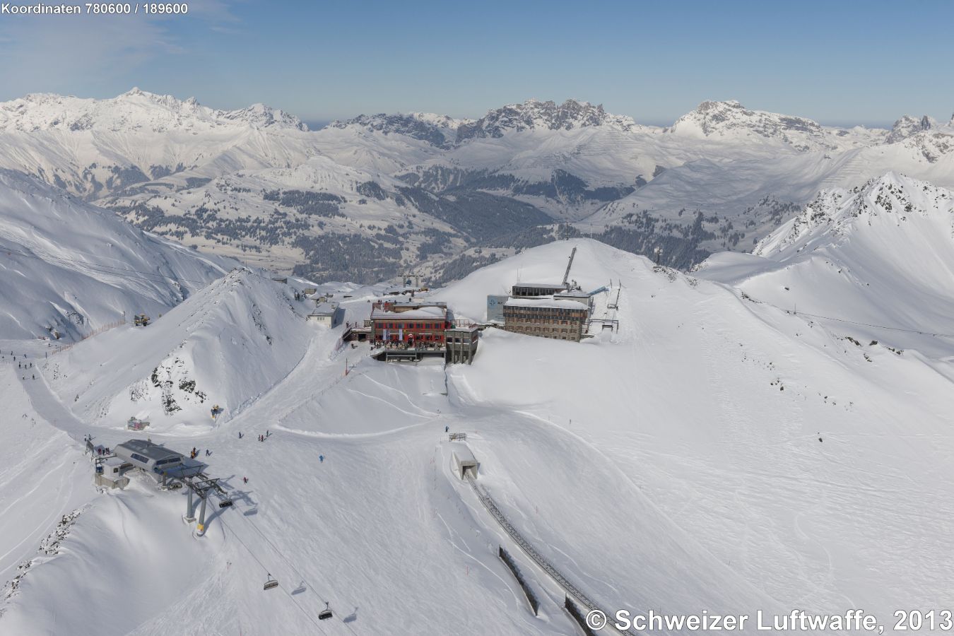 Weissfluhjoch Davos; Institut für Schee- und Lawinenforschung SLF; Blick ins Landwasser-Tal (1)